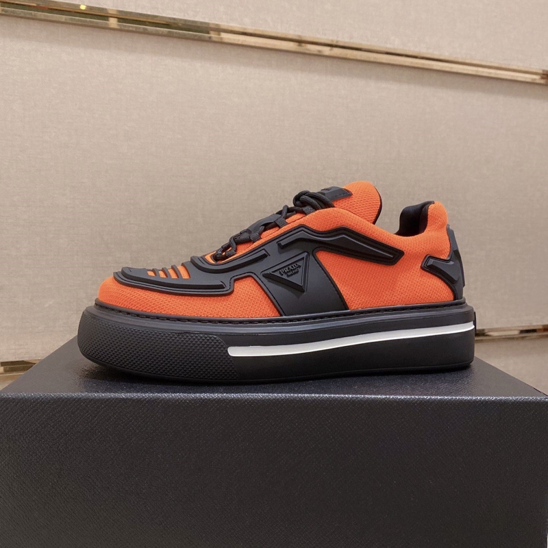 Pra*a casual shoes
